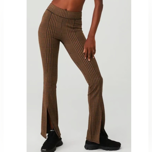 Alo Yoga Jaquard High Waist Glenplaid Houndtooth Flutter Split Leg Legging Sz M - Picture 1 of 16